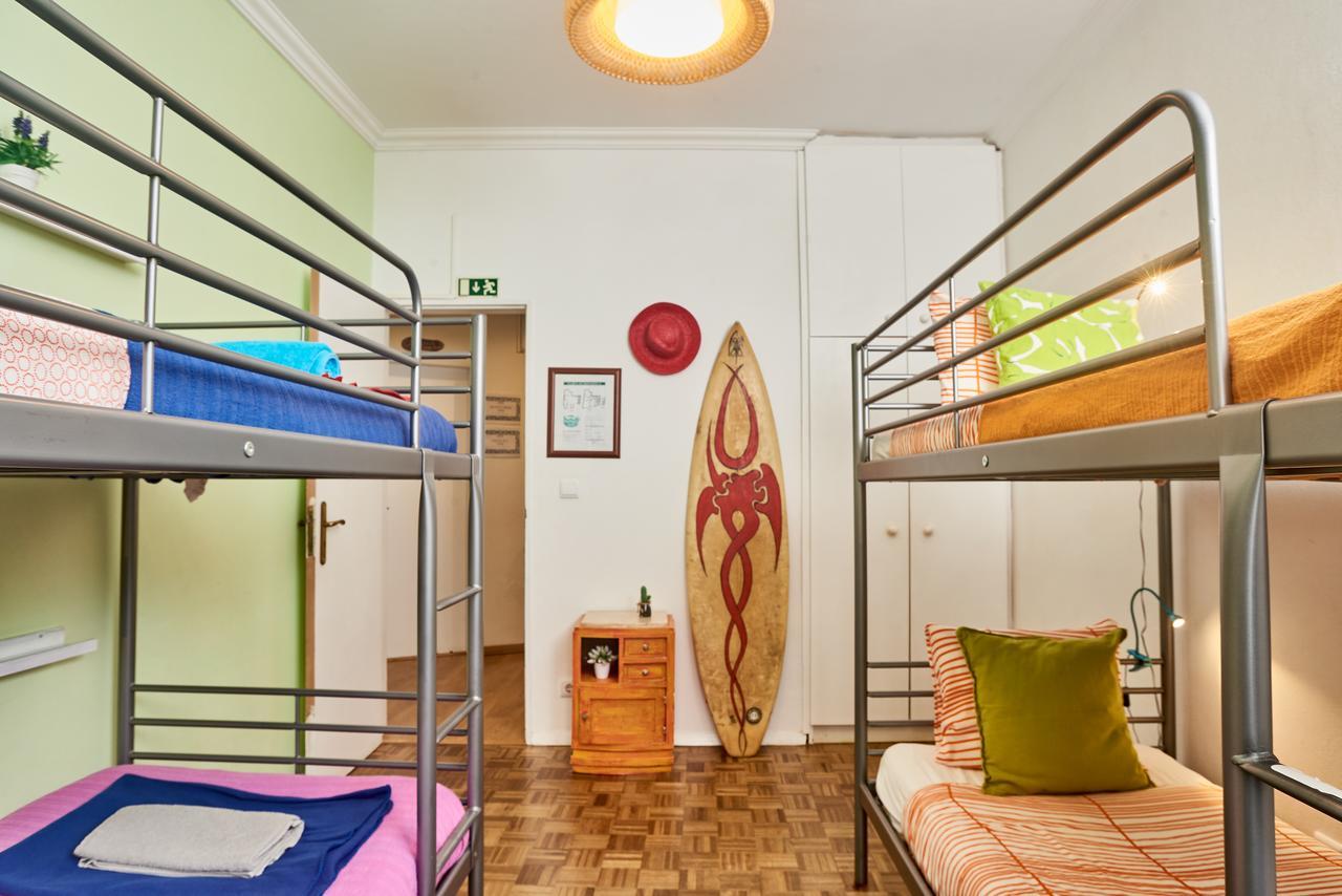 Fisherman'S House Hostel Ericeira Exterior photo